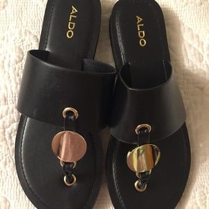 NWOT - Aldo Gold Coin Flat Slide Sandals